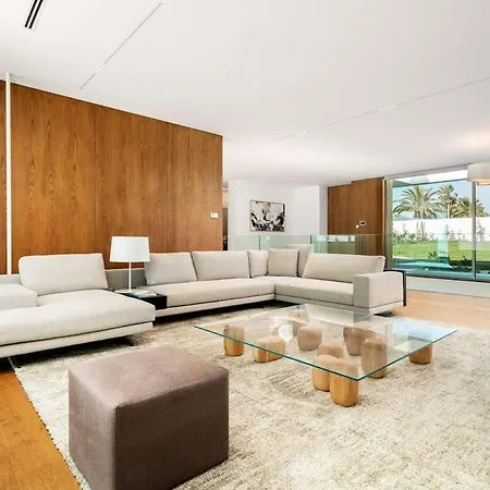 Luxury Oceanside