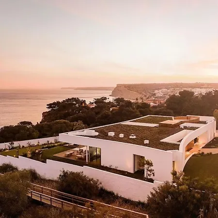 Luxury Oceanside Villa Lagos