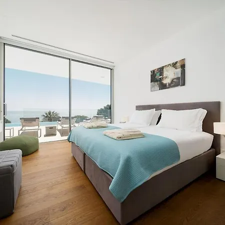 Villa Luxury Oceanside